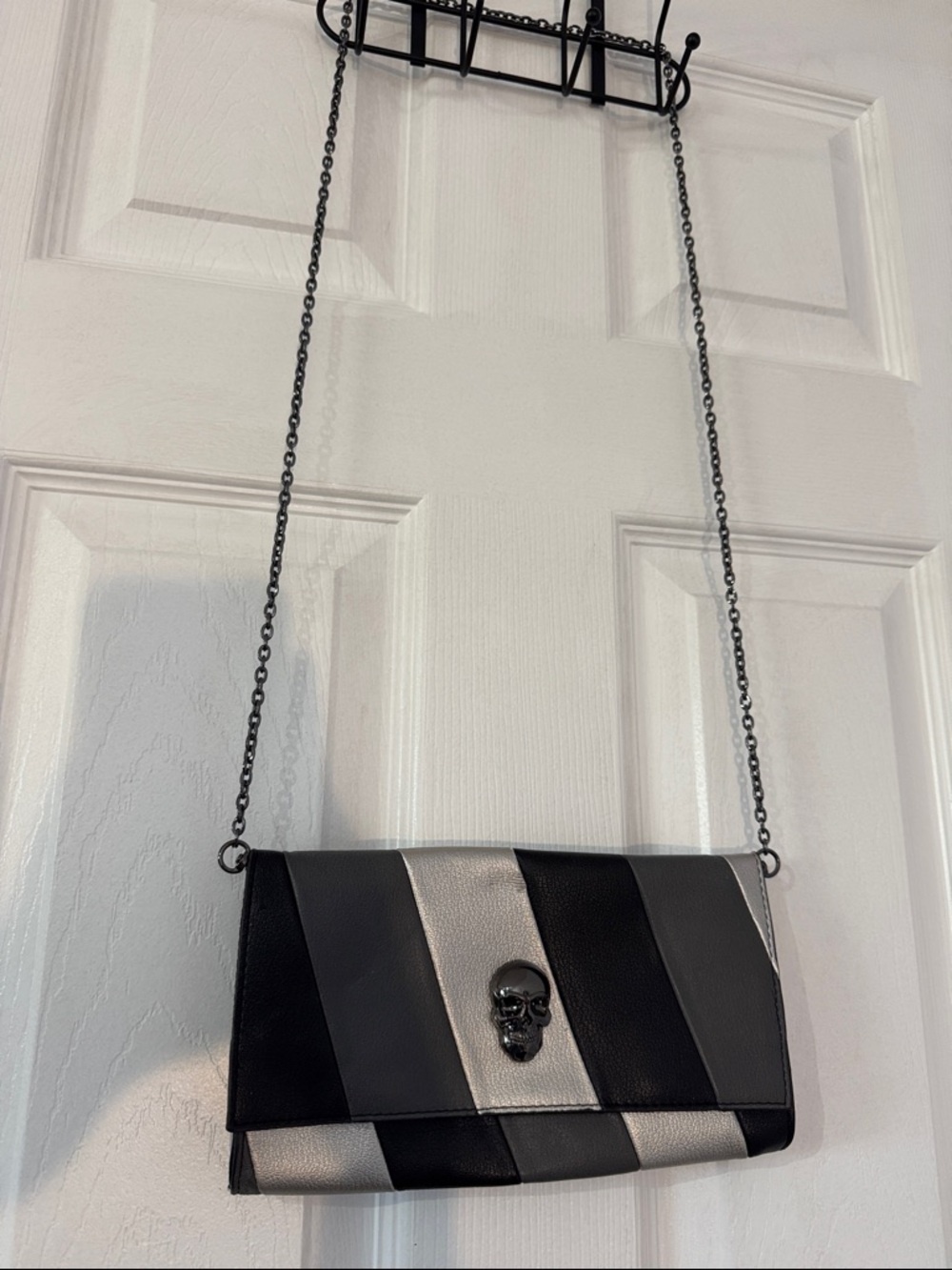 Sondra Roberts Striped Skull Black and Silver Women’s Chain Crossbody Bag
